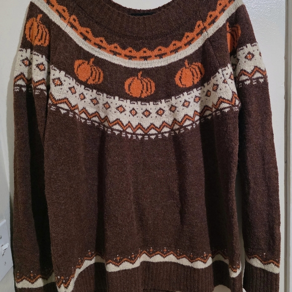 🎃 Maurices Brown and Orange Pumpkin Sweater - Picture 4 of 4